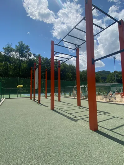 Workout hřiště