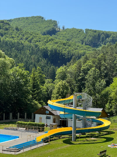 Tobogán (66 m)